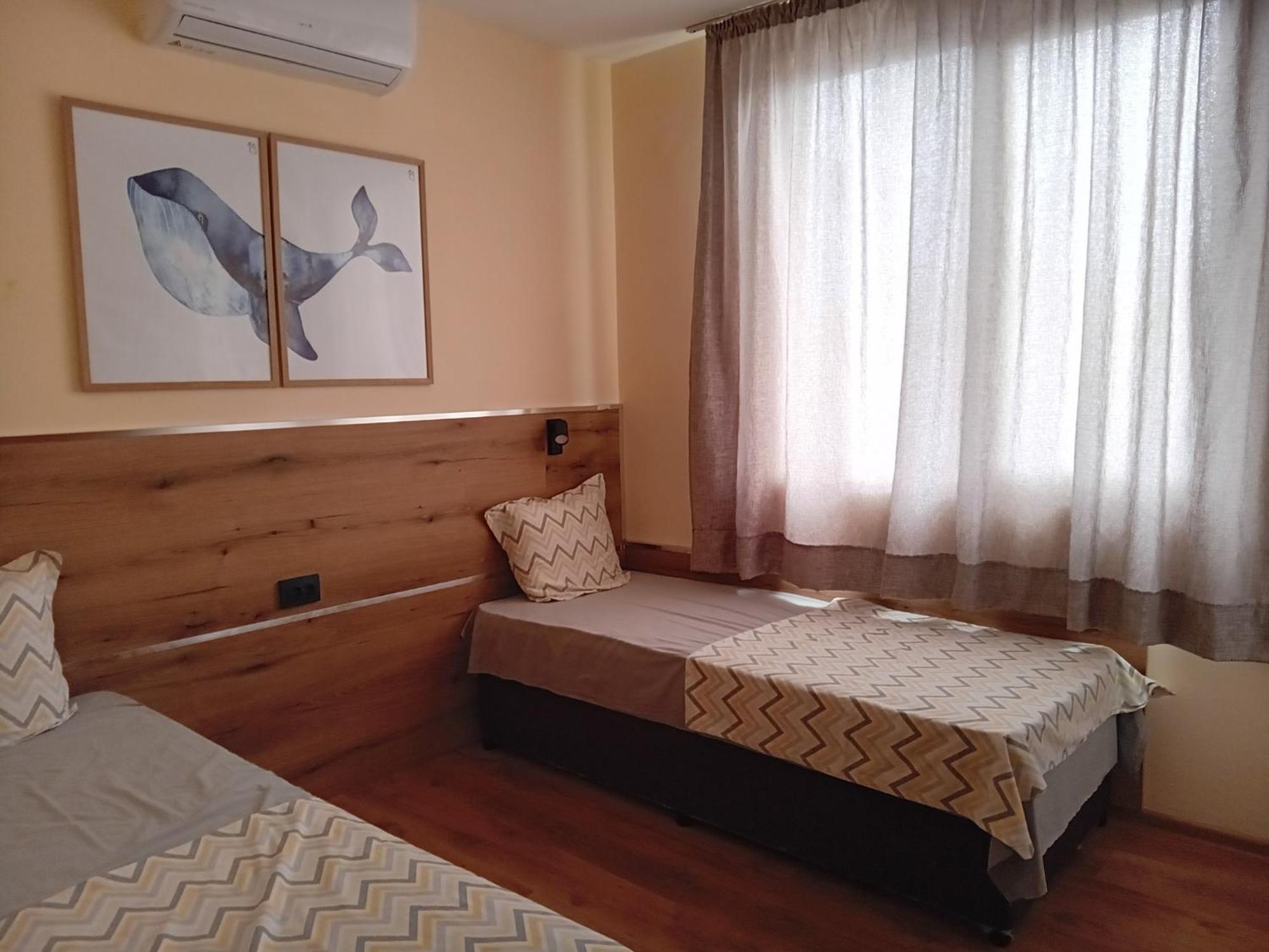 Guesthouse Oasis Kiten  Exterior photo